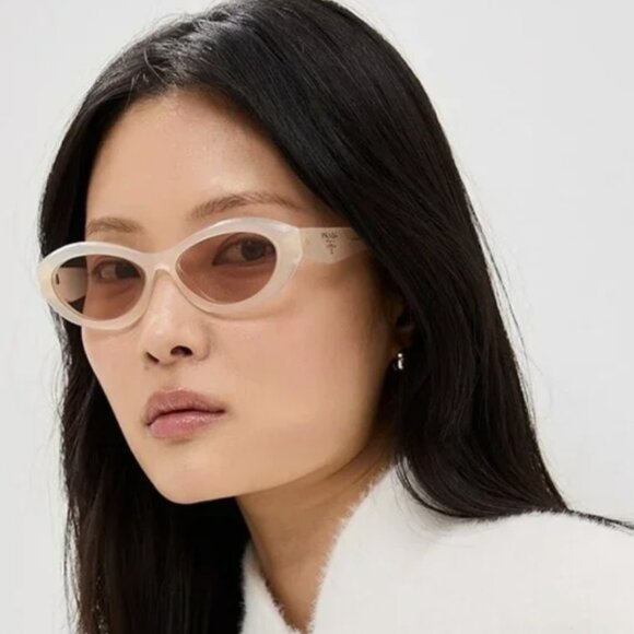 NEW PRADA OVAL BEIGE SUNGLASSES PRADA